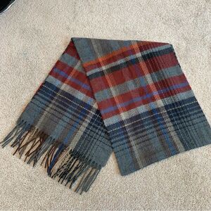 V. FRAAS gray red multicoloured unisex scarf